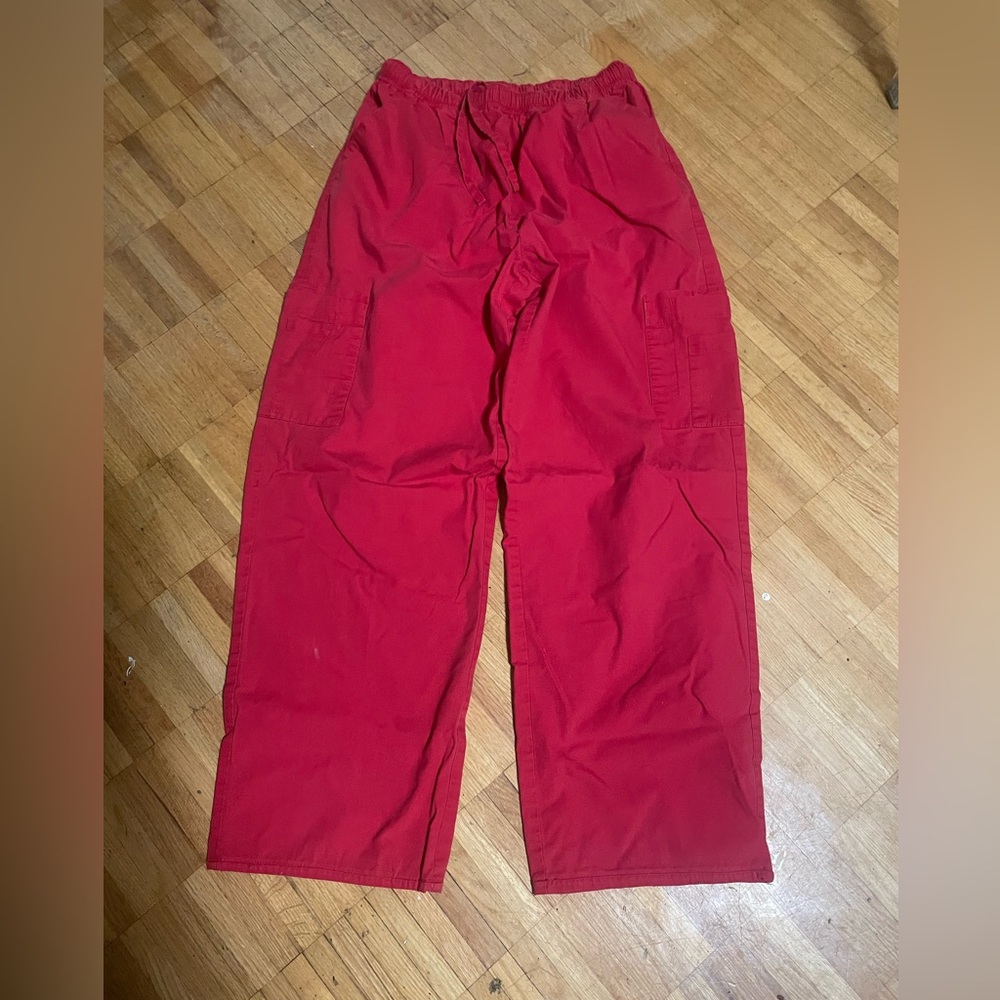 Scrub pants! Red worn twice🏥🩺❤️👩‍⚕️⚕️